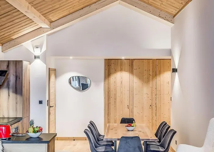 Le Grand Bouquetin - 3 Pieces Pour 8 Personnes Mae-9944